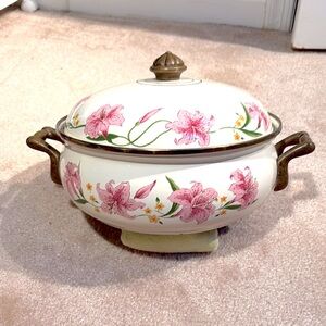 RARE Vintage Normandy Enamel Pink Lily Soup Tureen with Lid. Made in Taiwan.